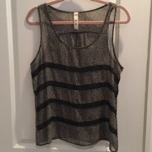 Black patterned tank with lace